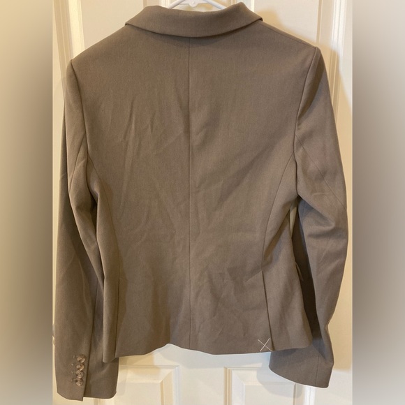 Express Editor Taupe Long Sleeve One-Button Blazer Suit Jacket Women’s Size 8 - Picture 2 of 13
